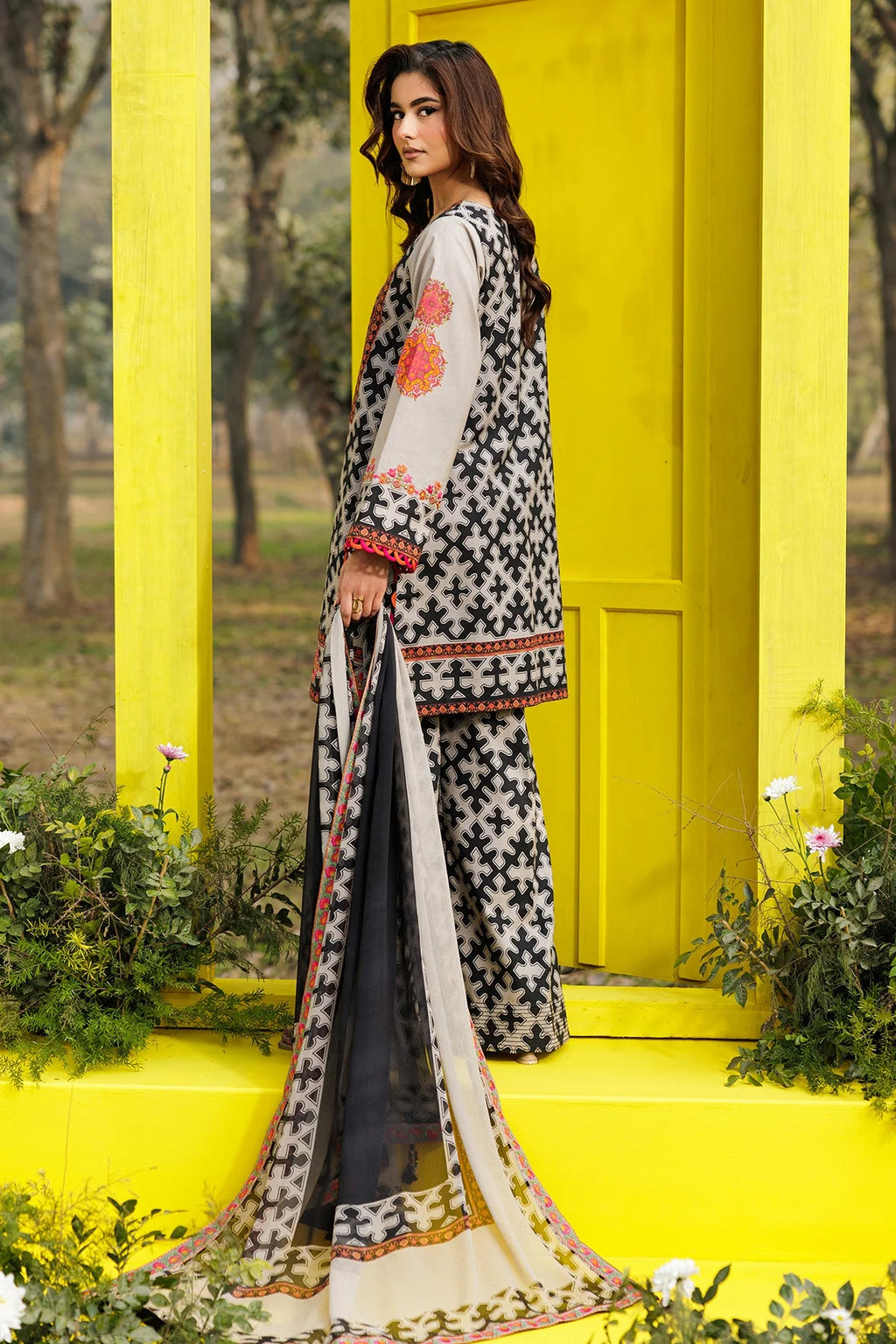 Naqsh 3-Piece