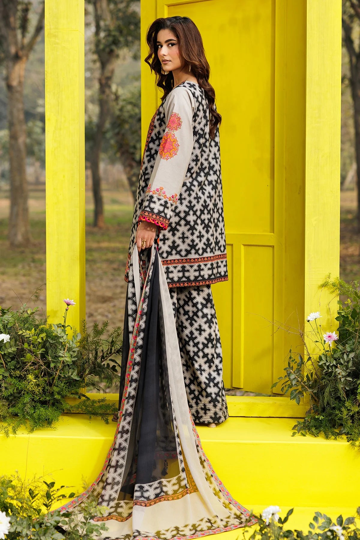Naqsh 3-Piece