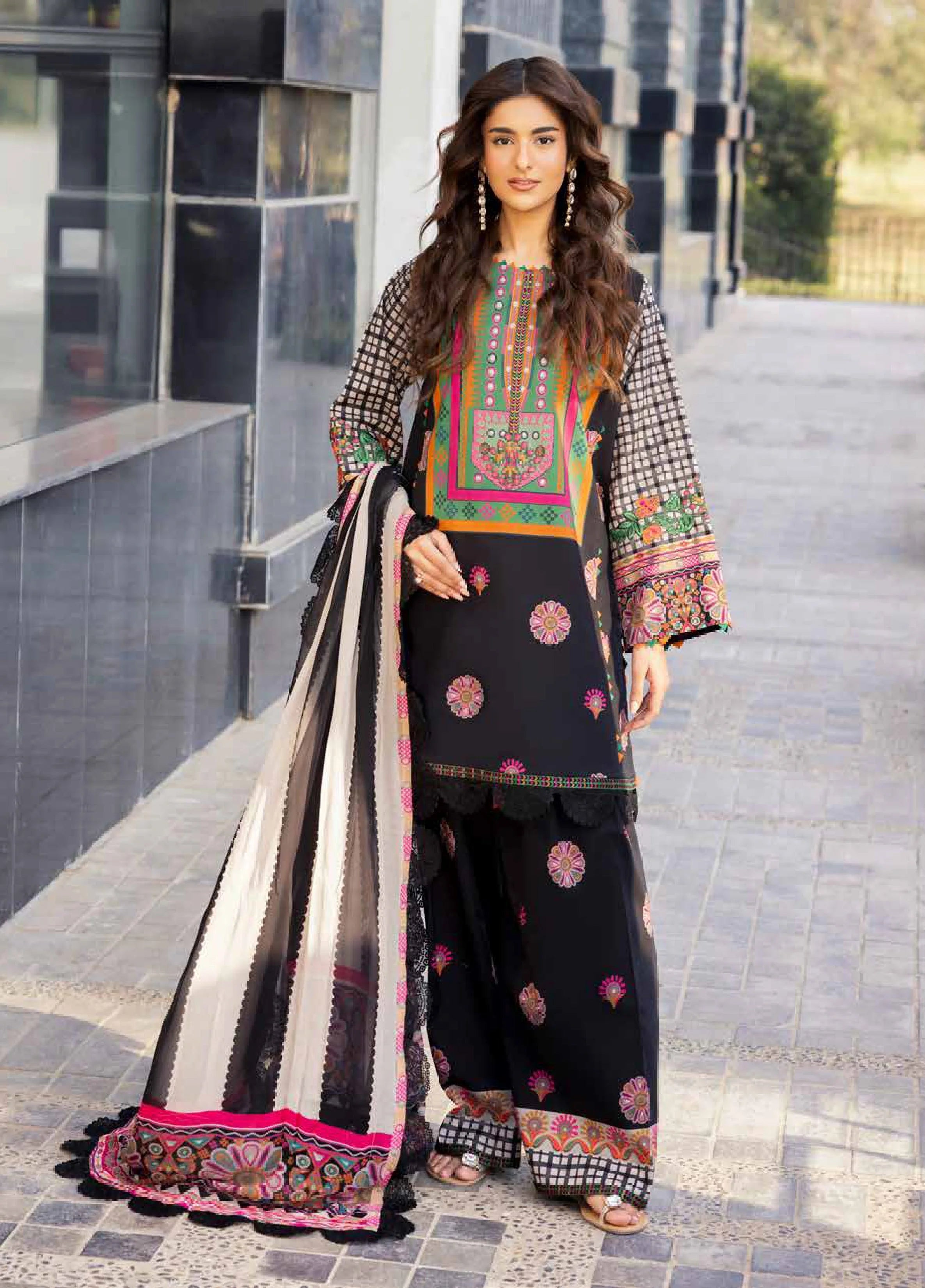 Shab-e-Gul 3-Piece