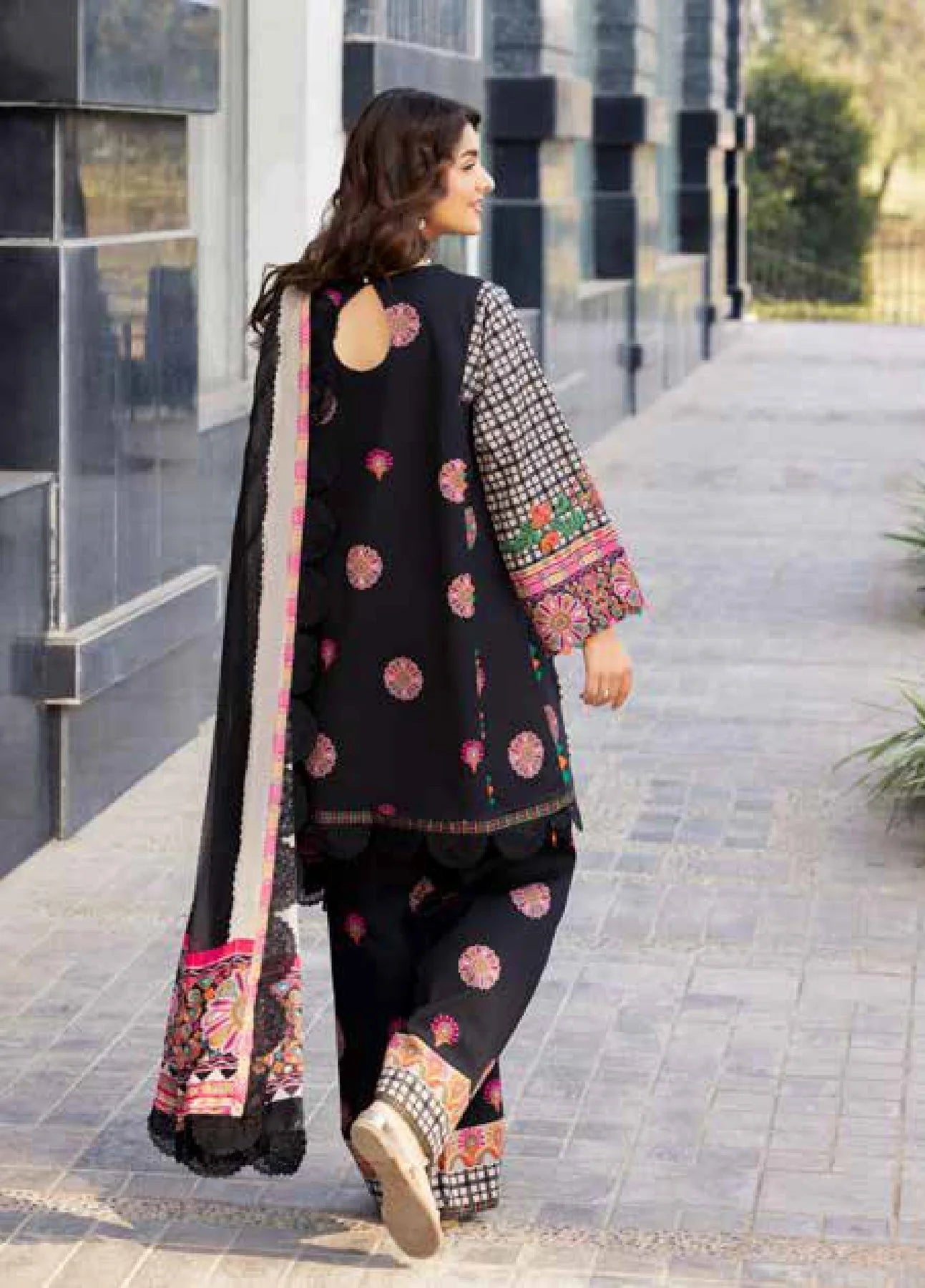 Shab-e-Gul 3-Piece - Parcus Fashions