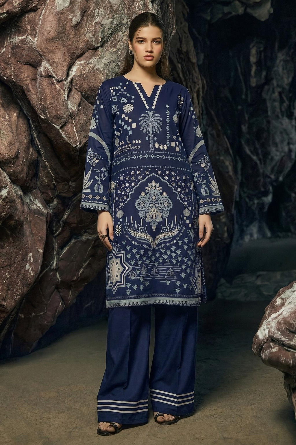 Lail 2-Piece